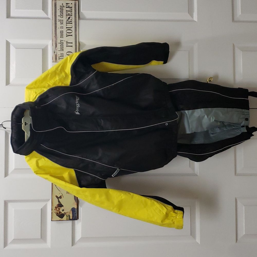 Motorcycle rain suit